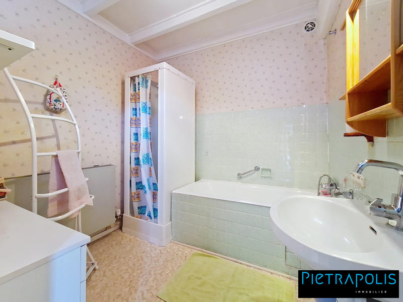 Maison ancienne - 146 m² - 4 pièces