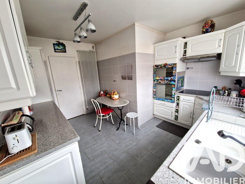 Appartement - 85 m² - 4 pièces