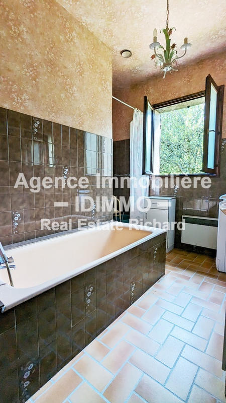 Maison - 114 m² - 6 pièces