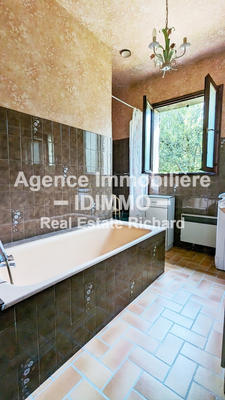 Maison - 114 m² - 6 pièces