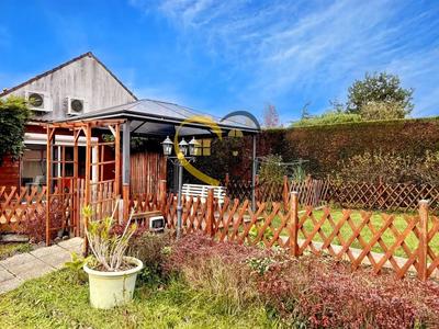 Maison - 103 m² - 4 pièces