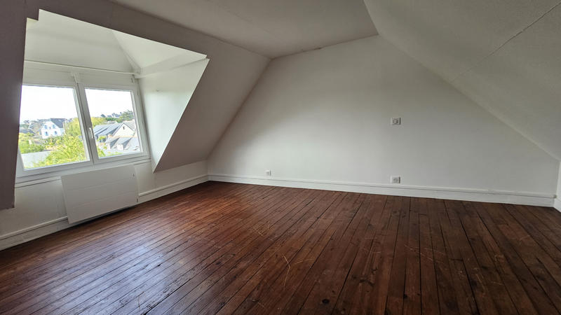 Maison - 100 m² - 6 pièces