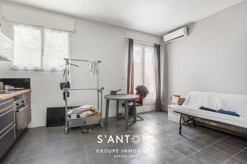 Maison - 202 m² - 6 pièces