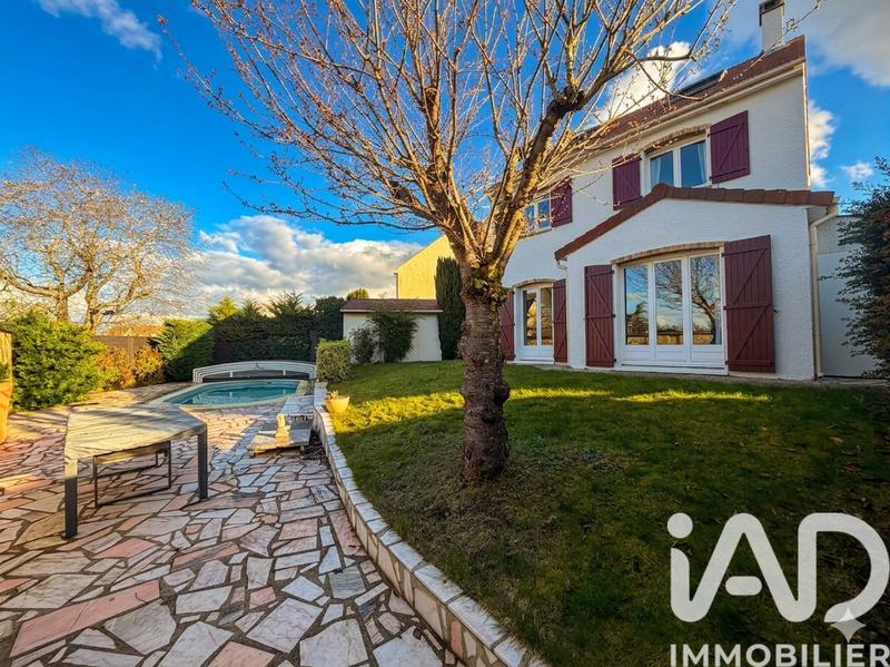 Maison - 125 m² - 6 pièces