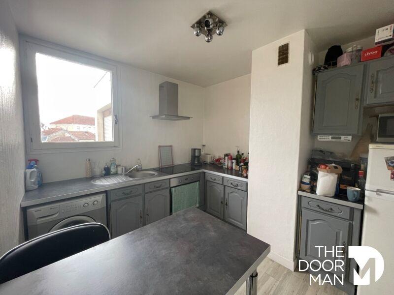 Appartement - 75 m² - 4 pièces