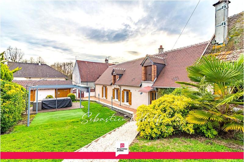 Maison - 97 m² - 5 pièces