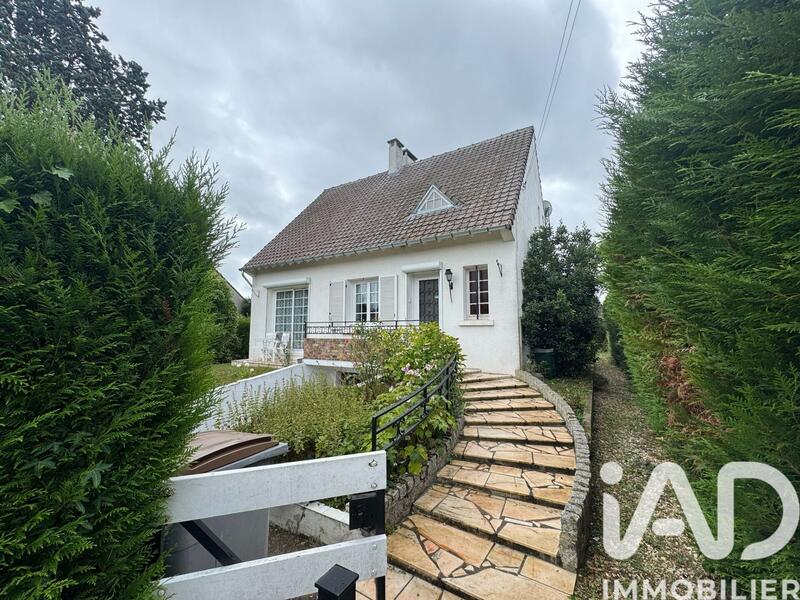 Maison - 130 m² - 5 pièces