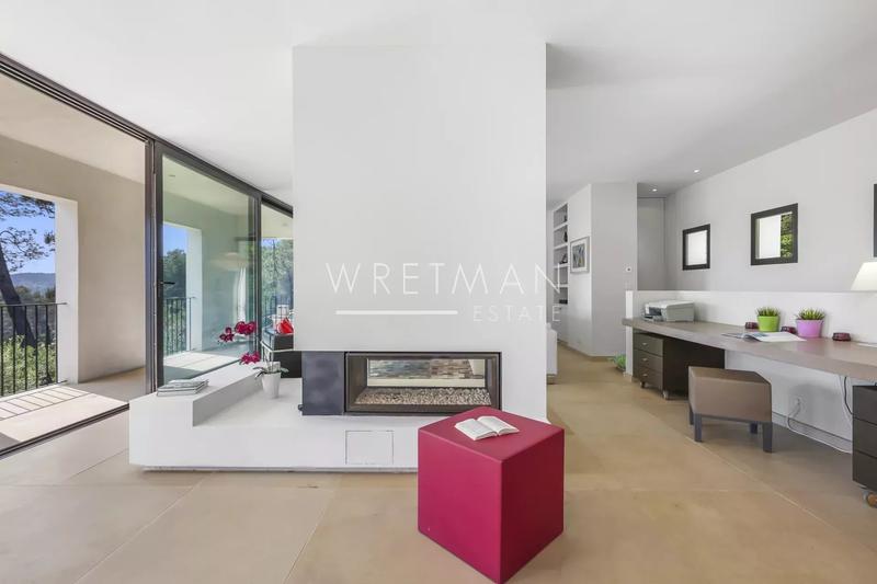 Villa - 204 m² - 6 pièces