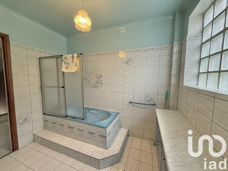 Maison - 138 m² - 5 pièces