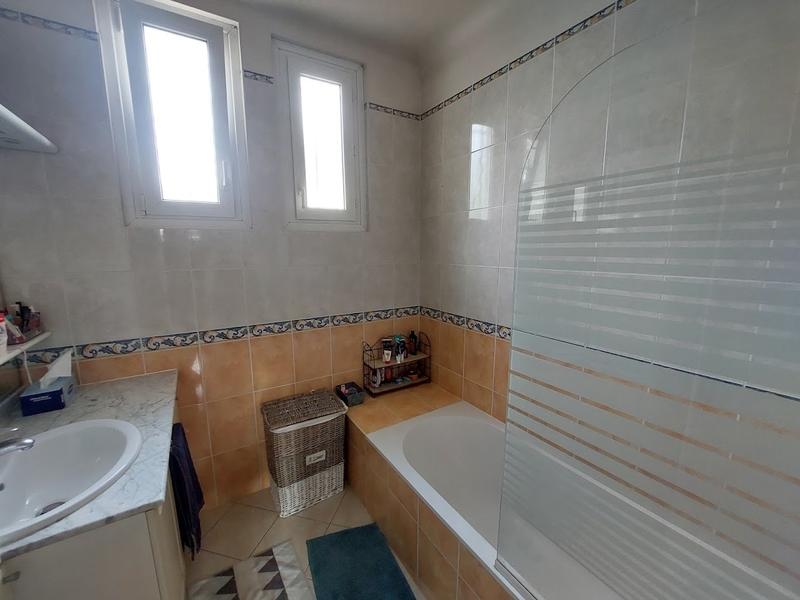 Maison - 143 m² - 6 pièces