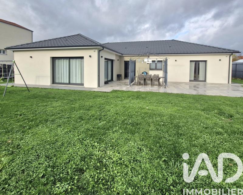 Maison - 163 m² - 6 pièces