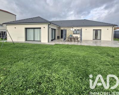 Maison - 163 m² - 6 pièces