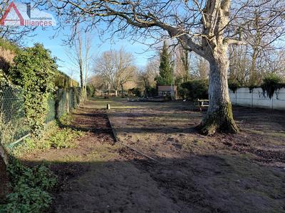 Maison - 218 m² - 9 pièces