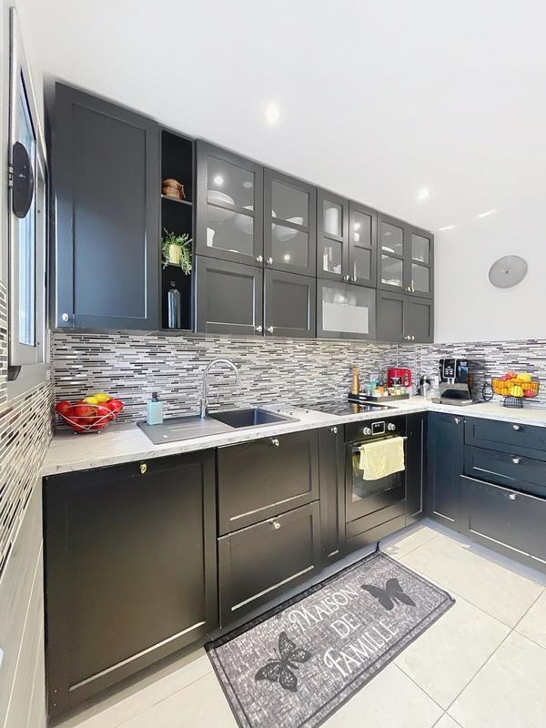 Maison - 84 m² - 4 pièces