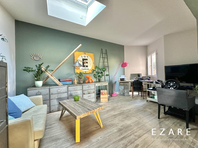 Maison - 172 m² - 6 pièces