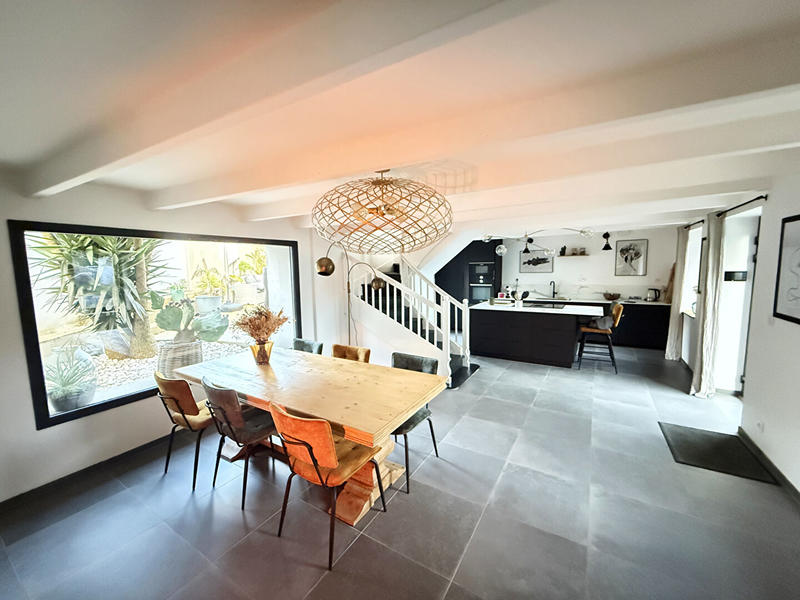 Maison - 107 m² - 5 pièces