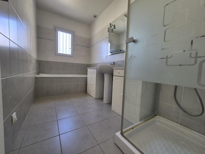 Maison - 80 m² - 4 pièces