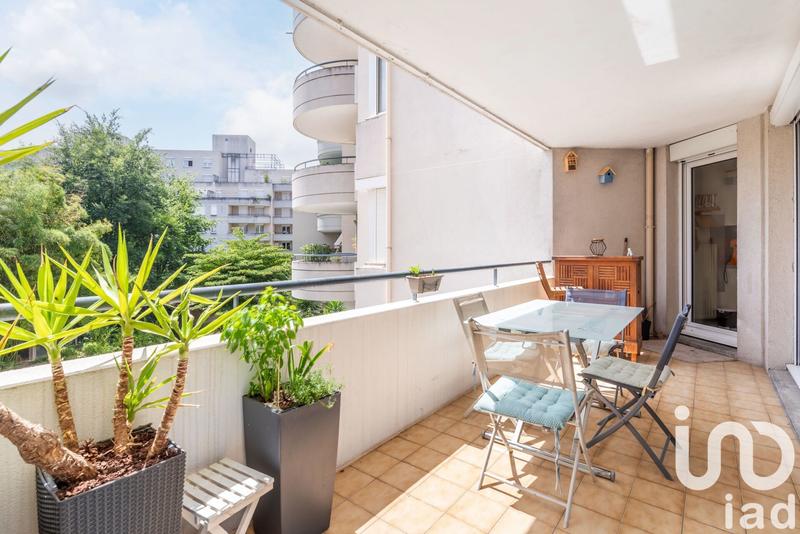 Appartement - 86 m² - 3 pièces