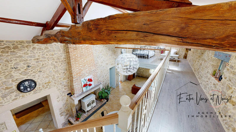 Maison ancienne - 173 m² - 6 pièces
