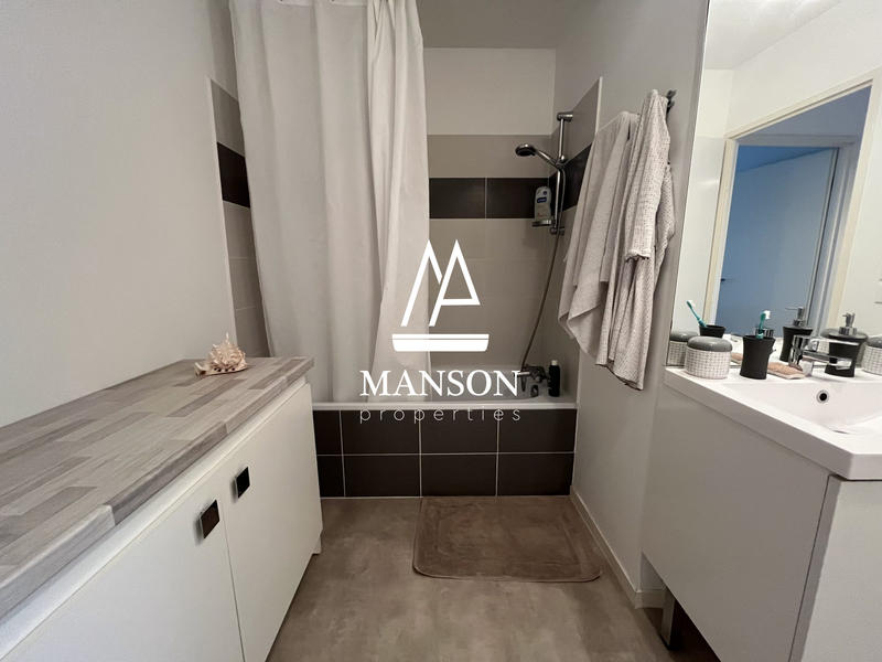 Appartement - 75 m² - 3 pièces