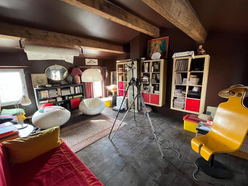 Maison - 180 m² - 5 pièces