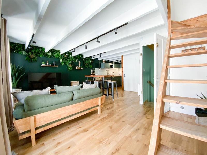 Maison - 107 m² - 7 pièces