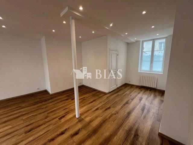 Local commercial - 34 m² - 1 pièce