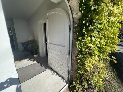 Propriété - 368 m² - 10 pièces