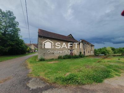 Maison - 98 m² - 5 pièces