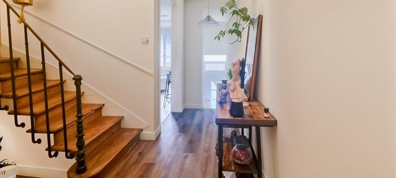 Maison de ville - 89 m² - 4 pièces