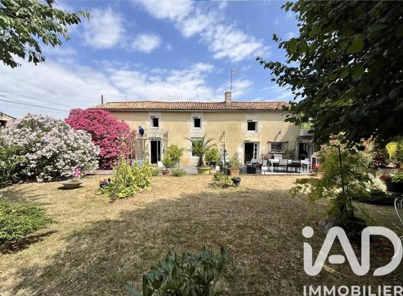 Maison de village - 143 m² - 5 pièces