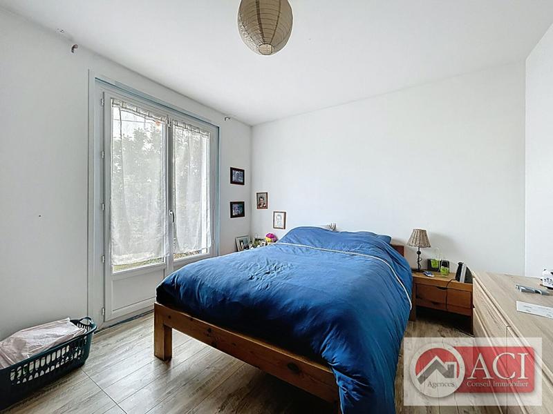 Maison - 94 m² - 5 pièces