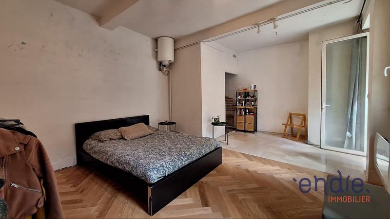 Appartement - 94 m² - 4 pièces