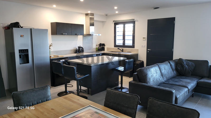 Villa - 101 m² - 4 pièces