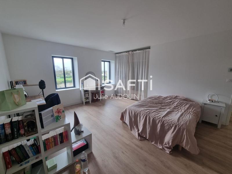 Maison - 240 m² - 9 pièces