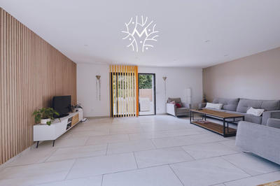 Maison contemporaine - 150 m² - 6 pièces