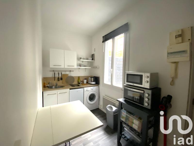 Studio - 24 m² - 1 pièce