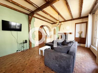 Duplex - 266 m² - 11 pièces