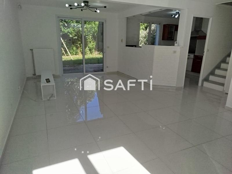 Maison - 84 m² - 5 pièces