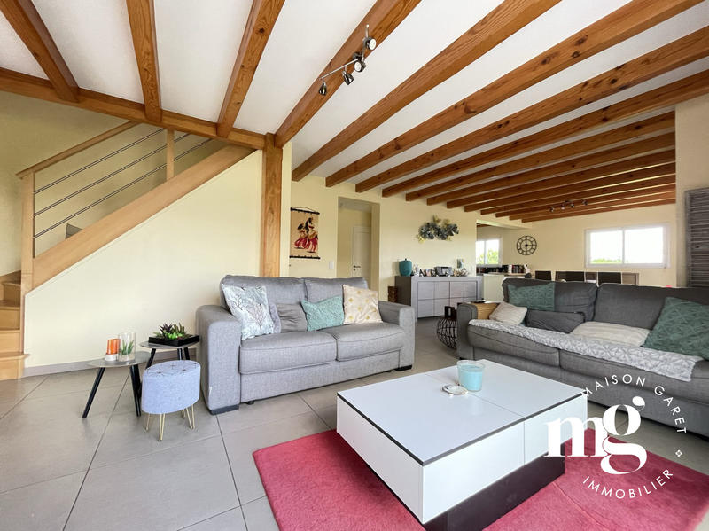 Maison - 164 m² - 5 pièces