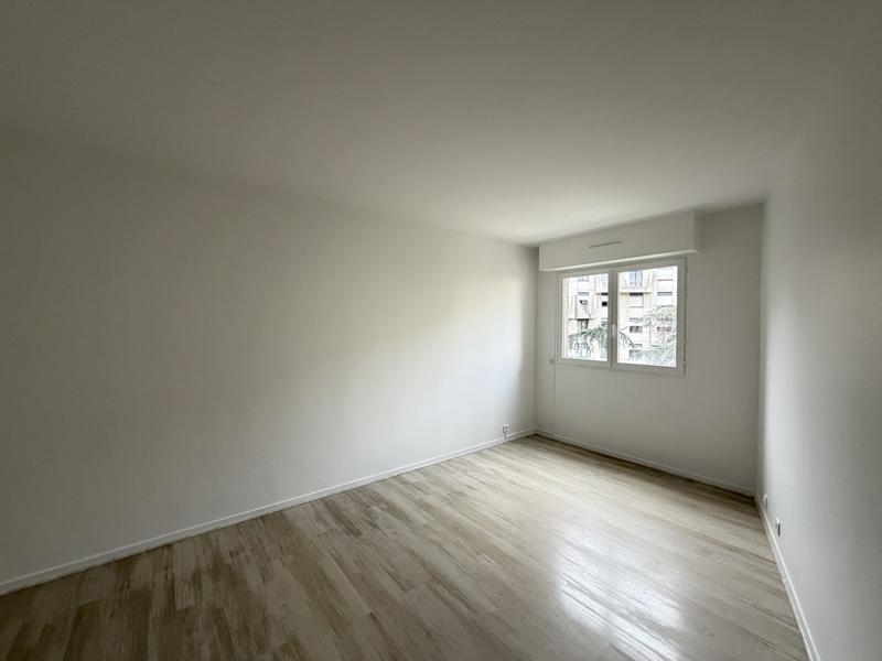 Appartement - 98 m² - 4 pièces