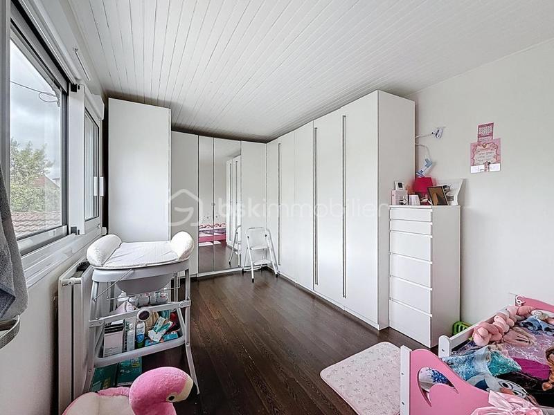 Pavillon - 120 m² - 5 pièces