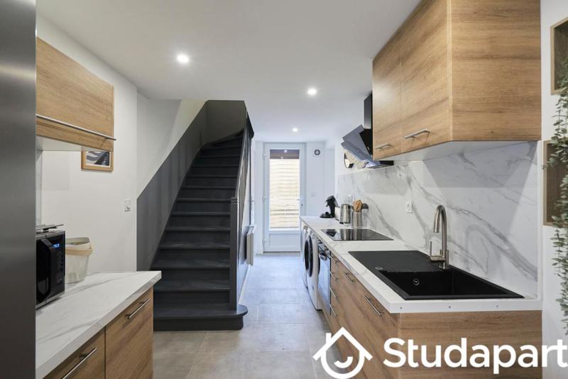 Chambre - 12 m² - 1 pièce