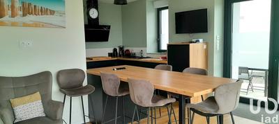 Maison - 107 m² - 5 pièces