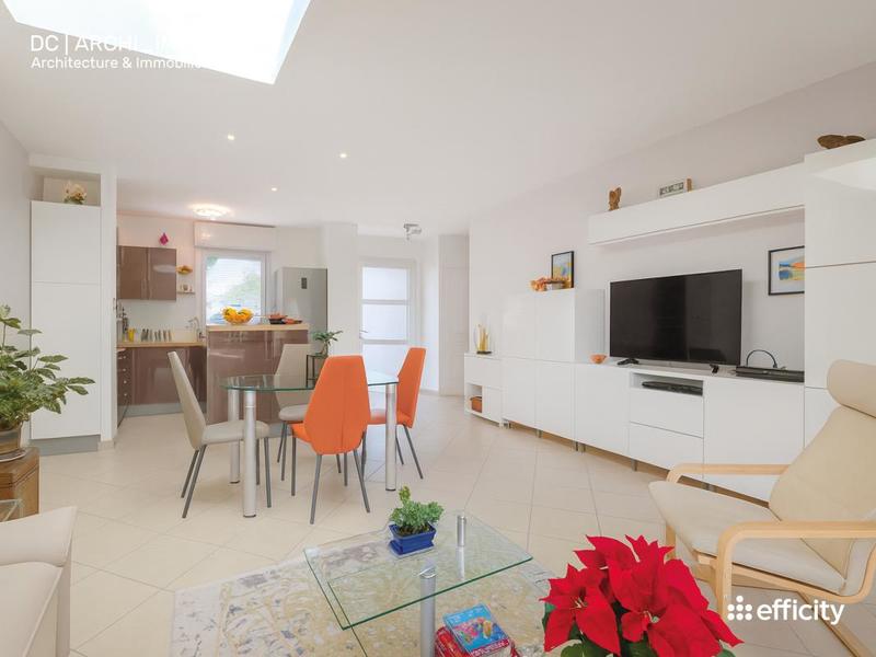 Appartement - 97 m² - 4 pièces