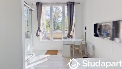 Chambre - 80 m² - 1 pièce