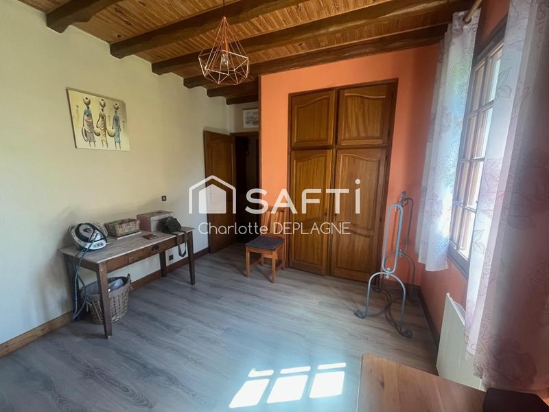 Maison - 159 m² - 6 pièces