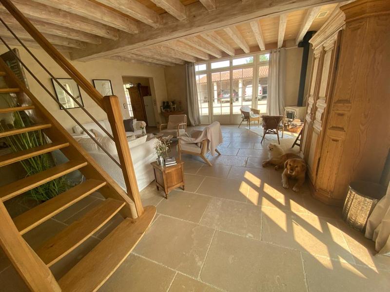 Maison - 143 m² - 6 pièces