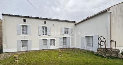 Propriété - 268 m² - 8 pièces