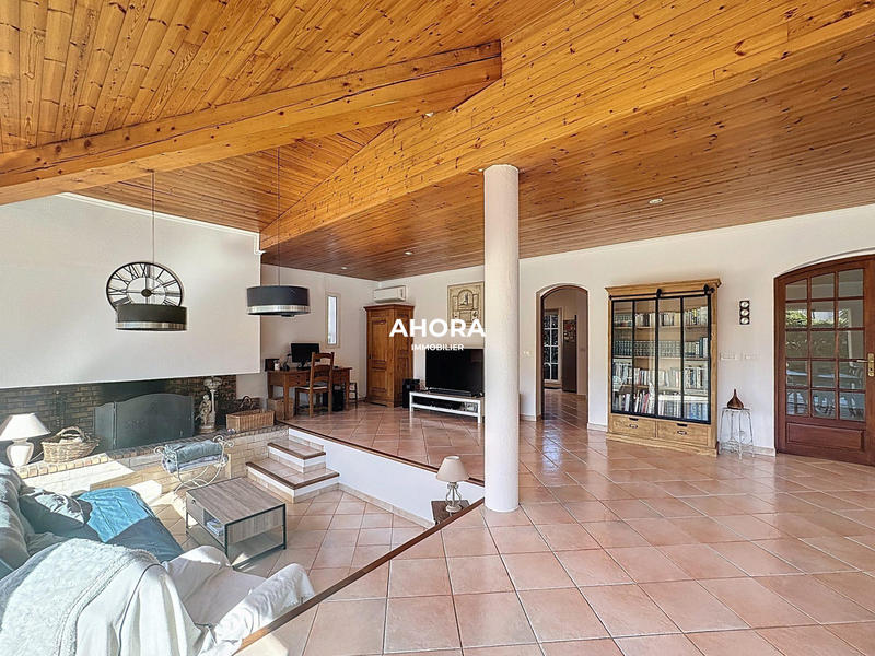 Villa - 170 m² - 5 pièces